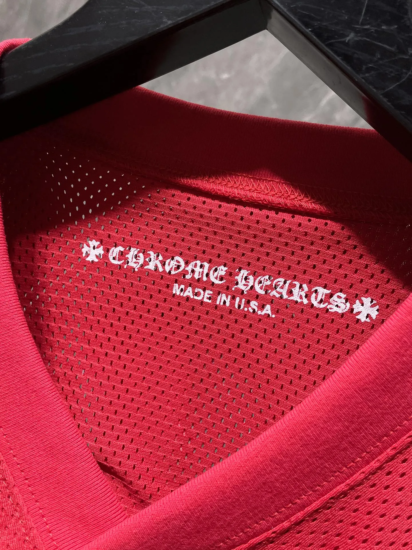 P216 Chrome Hearts 25ss customized version of high gram weight uniform fabric Chrome Mattyboy official website limited flower arm ice hockey uniform counter synchronization 1:1 replica version Recommended color: red. Size: S, M, L, XL